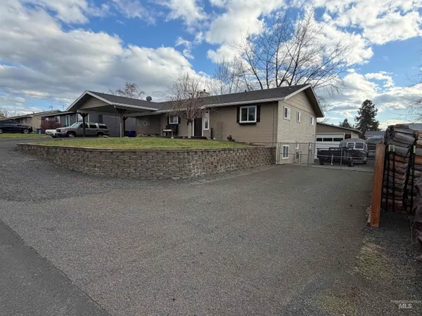 $614,999 | 1306 Hemlock Avenue, Lewiston, ID 83501