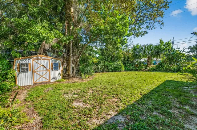 $379,000 | 2800 21st Lane, Vero Beach, FL 32960