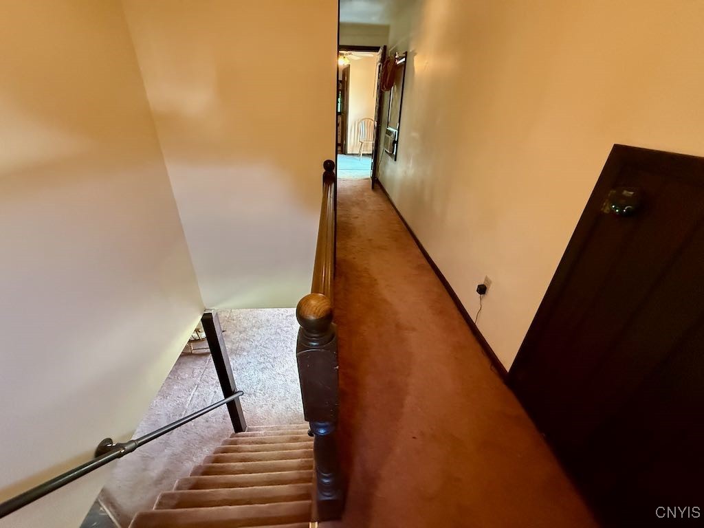 377 Chesbro Road Schroeppel, NY 13132 - Photo 23 of 50 Staircase