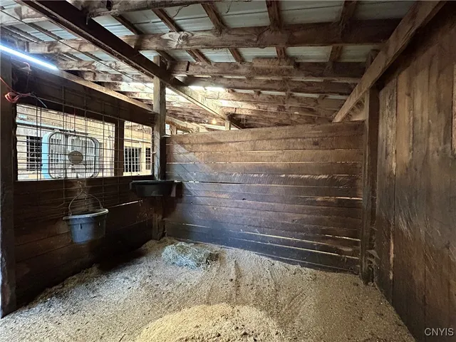 $750,000 | 377 Chesbro Road, Schroeppel, NY 13132