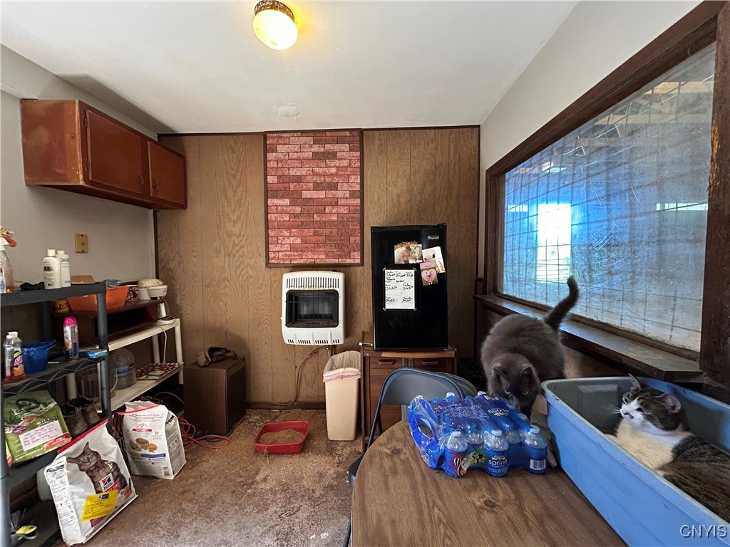 377 Chesbro Road Schroeppel, NY 13132 - Photo 33 of 50 Heated viewing room