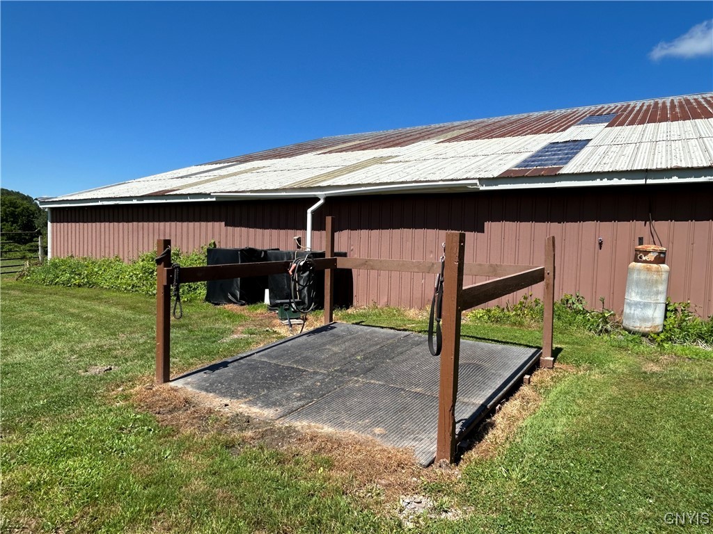 377 Chesbro Road Schroeppel, NY 13132 - Photo 38 of 50 outdoor wash bay