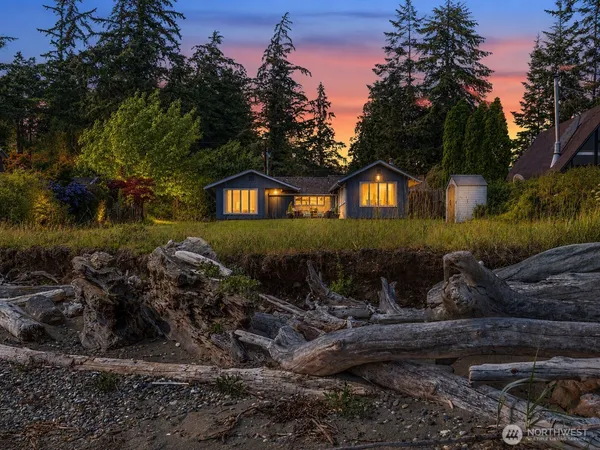 $1,035,000 | 4448 South Shore Drive, Anacortes, WA 98221