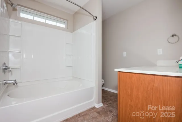 $2,050 | 2028 Quill Court, Kannapolis, NC 28083