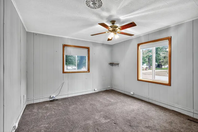 $214,900 | 206 Main Street West, Morristown, MN 55052