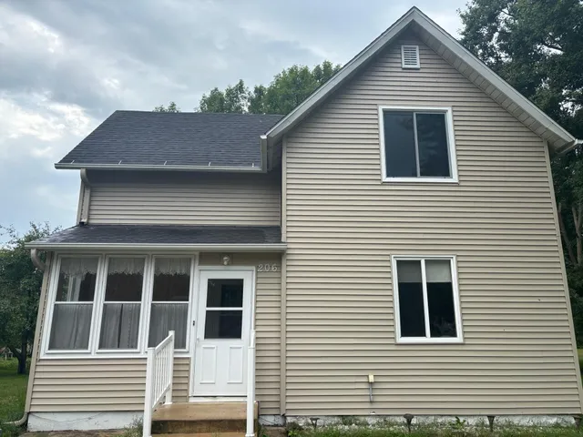 $214,900 | 206 Main Street West, Morristown, MN 55052