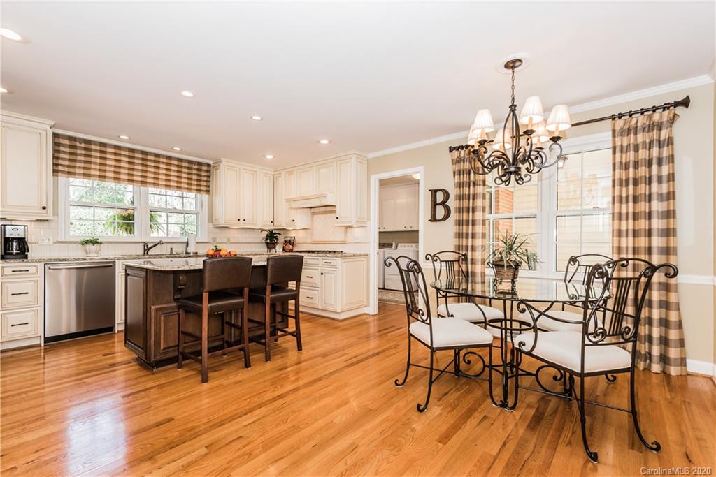 3911 Chevington Road Charlotte, NC 28226 - Photo 12 of 42 Gallery Image 12