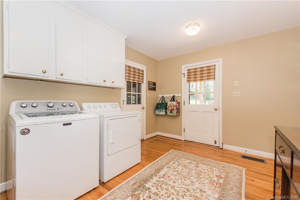 3911 Chevington Road Charlotte, NC 28226 - Photo 23 of 42 Gallery Image 23