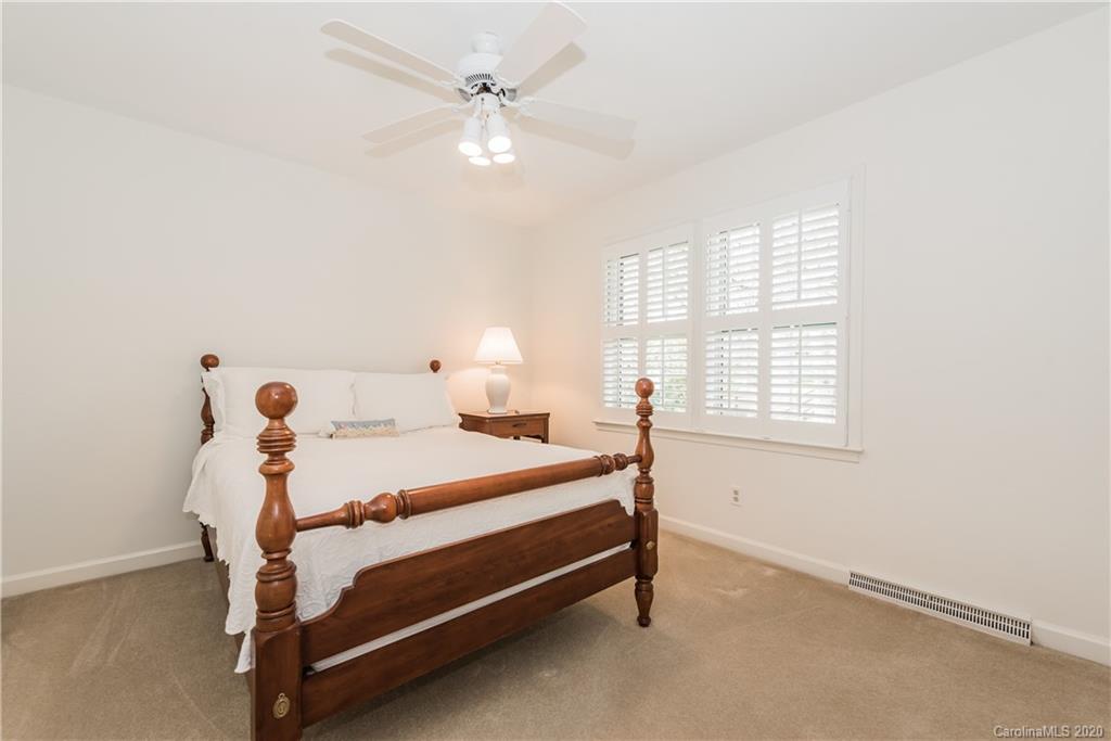 3911 Chevington Road Charlotte, NC 28226 - Photo 30 of 42 Gallery Image 30