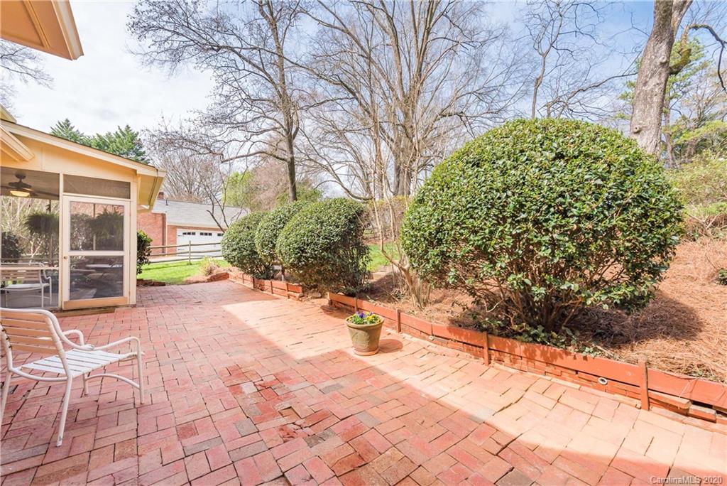 3911 Chevington Road Charlotte, NC 28226 - Photo 36 of 42 Gallery Image 36