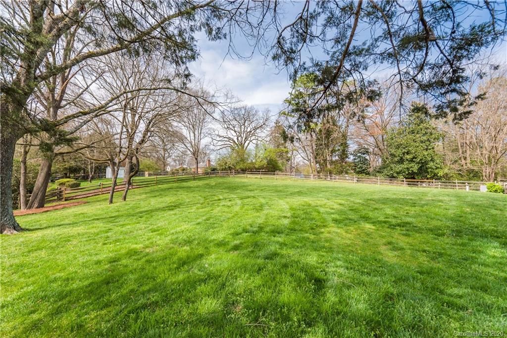 3911 Chevington Road Charlotte, NC 28226 - Photo 40 of 42 Gallery Image 40