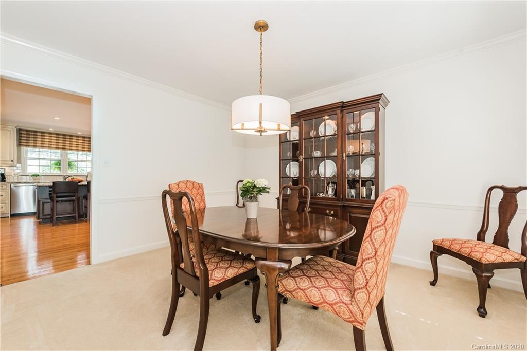 3911 Chevington Road Charlotte, NC 28226 - Photo 7 of 42 Gallery Image 7