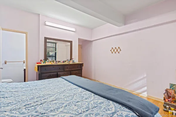 $300,000 | 139-15 83rd Avenue, Unit 117 | Briarwood