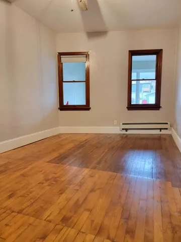 $205,000 | 39 North Shore Drive, Unit 39 1/2, Fountain City, WI 54629