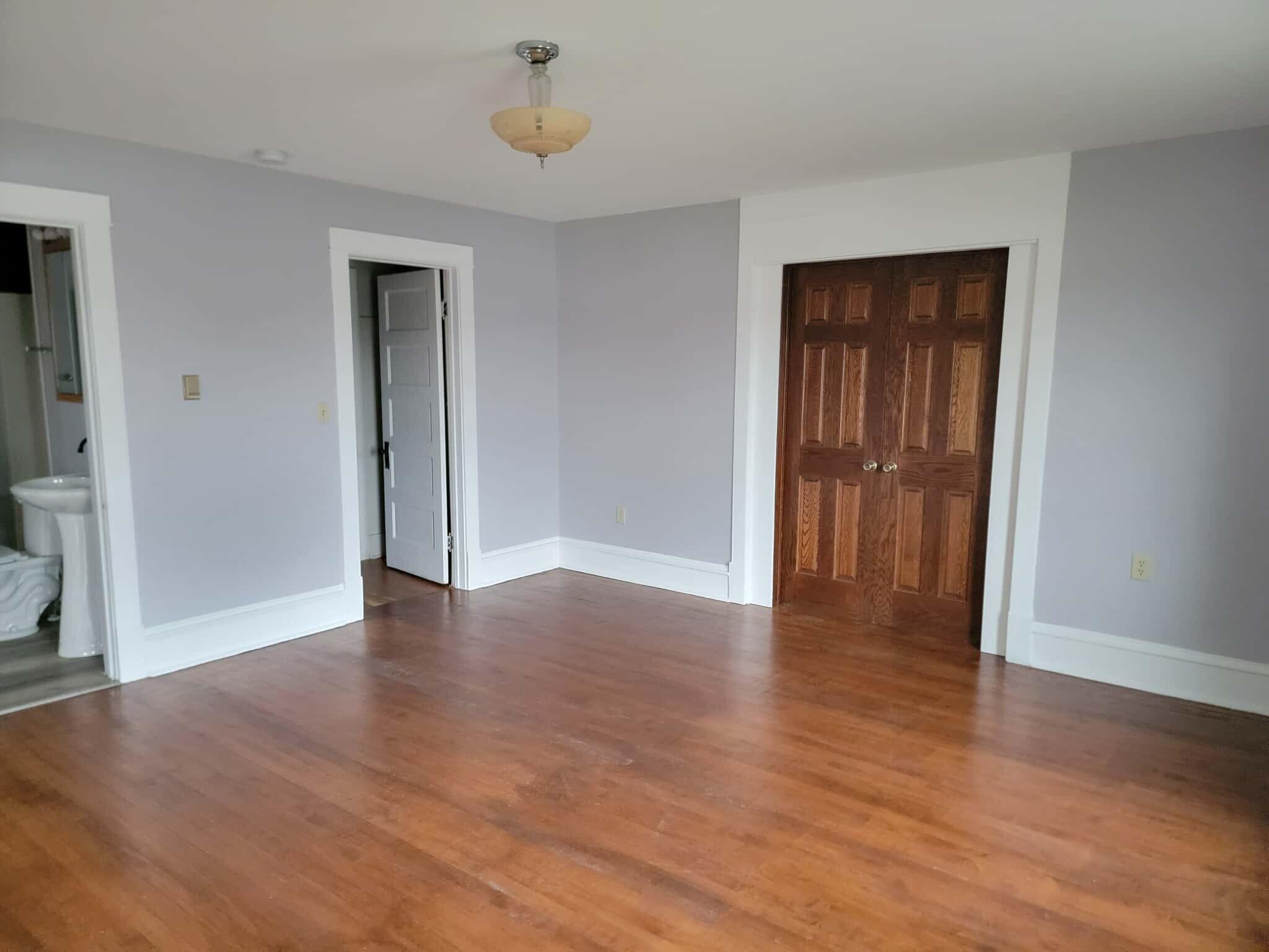 39 North Shore Drive, Unit 39 1/2 Fountain City, WI 54629 - Photo 20 of 34 Upper family room