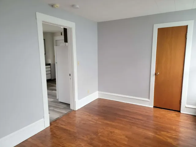 $205,000 | 39 North Shore Drive, Unit 39 1/2, Fountain City, WI 54629