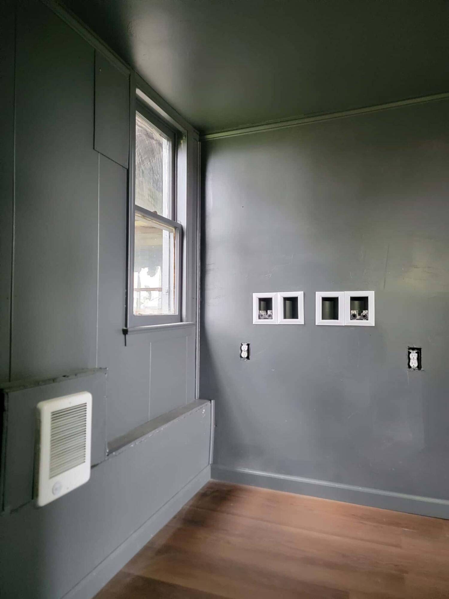 39 North Shore Drive, Unit 39 1/2 Fountain City, WI 54629 - Photo 31 of 34 Shared laundry