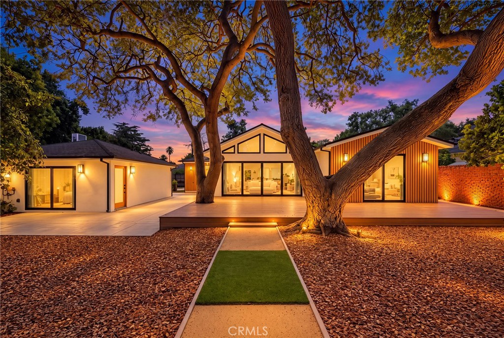 2147 East Woodlyn Road Pasadena, CA 91104 - Photo 7 of 59 Gallery Image 7