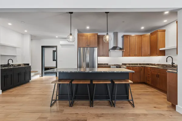 $765,000 | 11 Lodgepole Lane, Unit 11, Newry, ME 04261