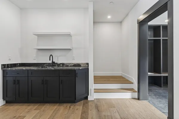 $765,000 | 11 Lodgepole Lane, Unit 11, Newry, ME 04261