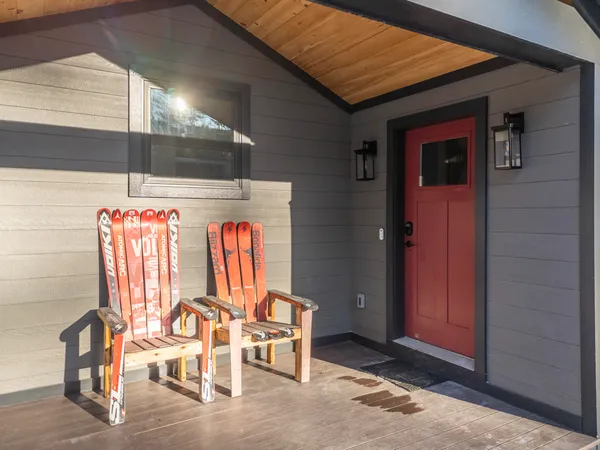 $765,000 | 11 Lodgepole Lane, Unit 11, Newry, ME 04261