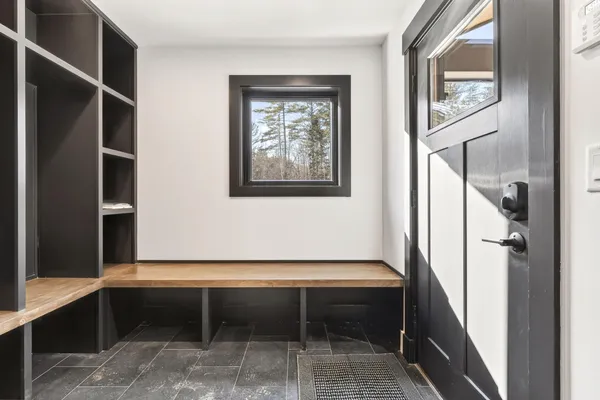 $765,000 | 11 Lodgepole Lane, Unit 11, Newry, ME 04261