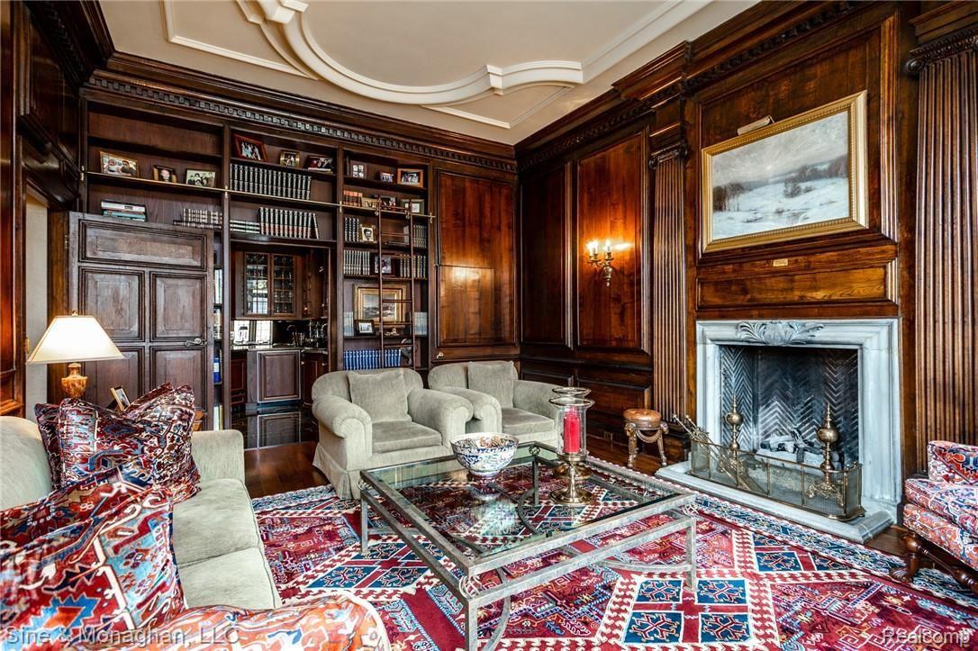 315 Washington Road Grosse Pointe, MI 48230 - Photo 31 of 99 315 Washington S142.jpg
