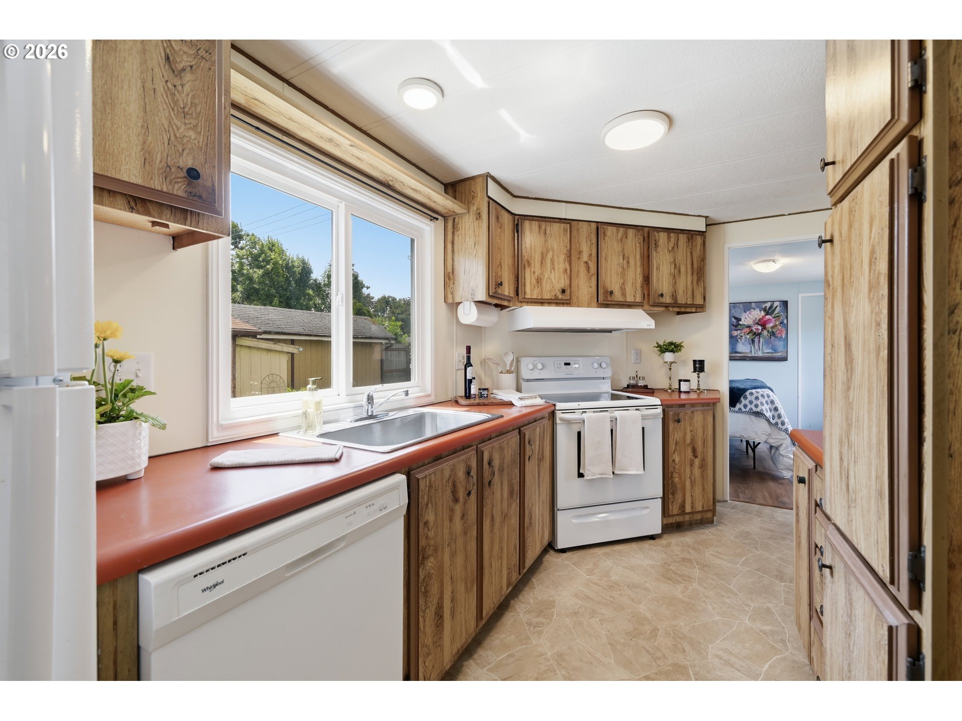 658 South 57th Street, Unit 35 Springfield, OR 97478 - Photo 12 of 35 Kitchen