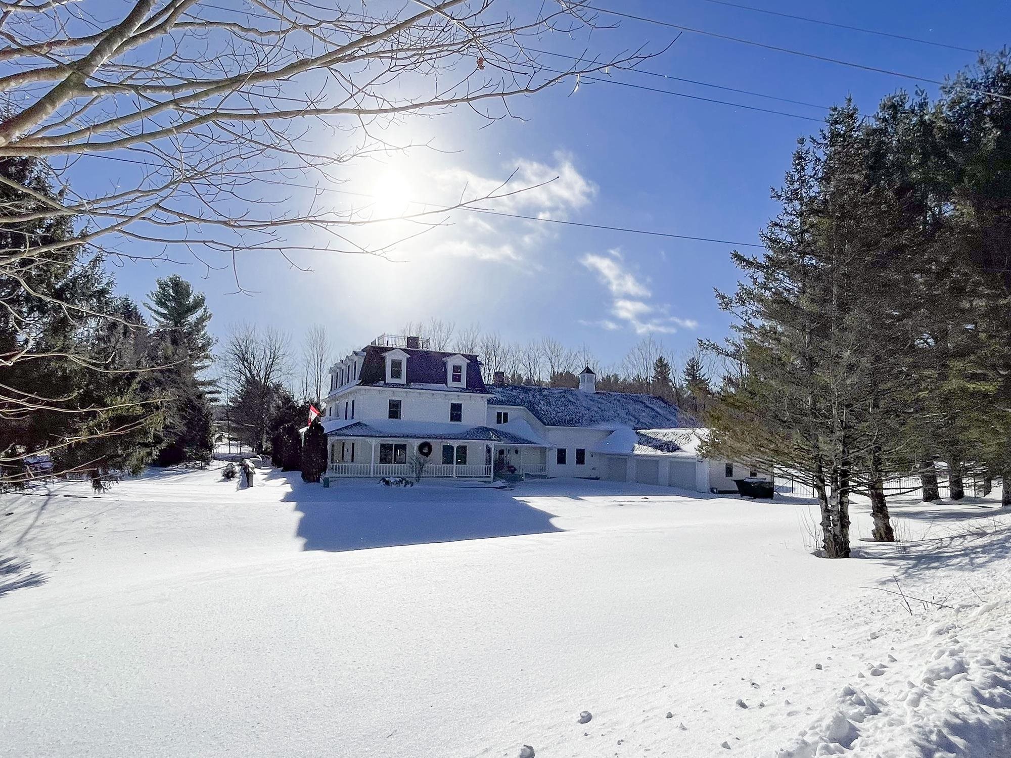 1645 Cross Road Jay, VT 05859 - Photo 4 of 60