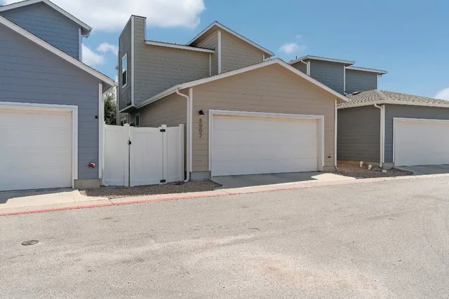 $2,100 | 8002 Mandela Bend, Austin, TX 78744