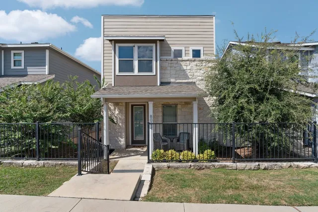 $2,100 | 8002 Mandela Bend, Austin, TX 78744