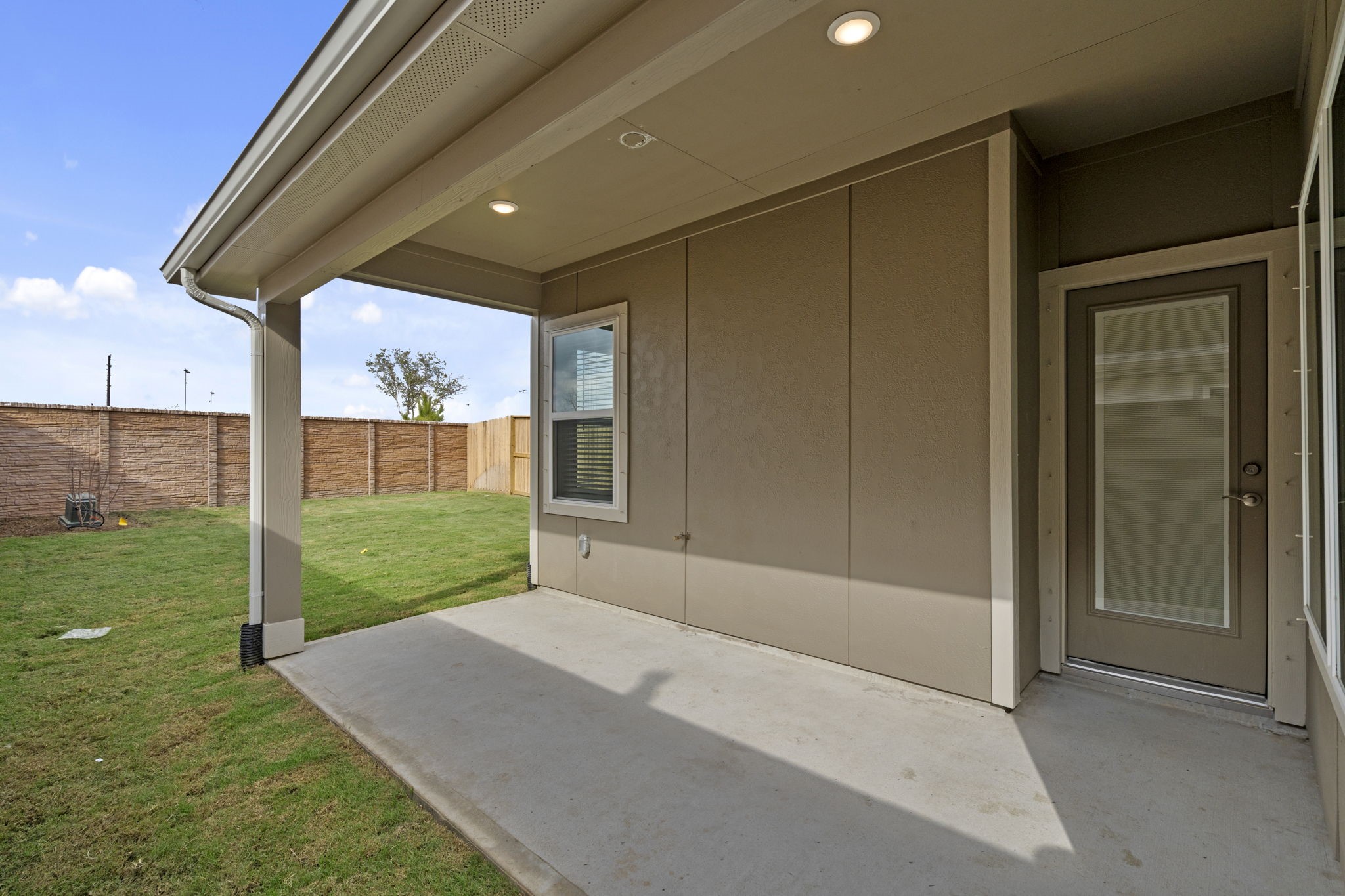 5243 Celestial Court Iowa Colony, TX 77583 - Photo 22 of 37