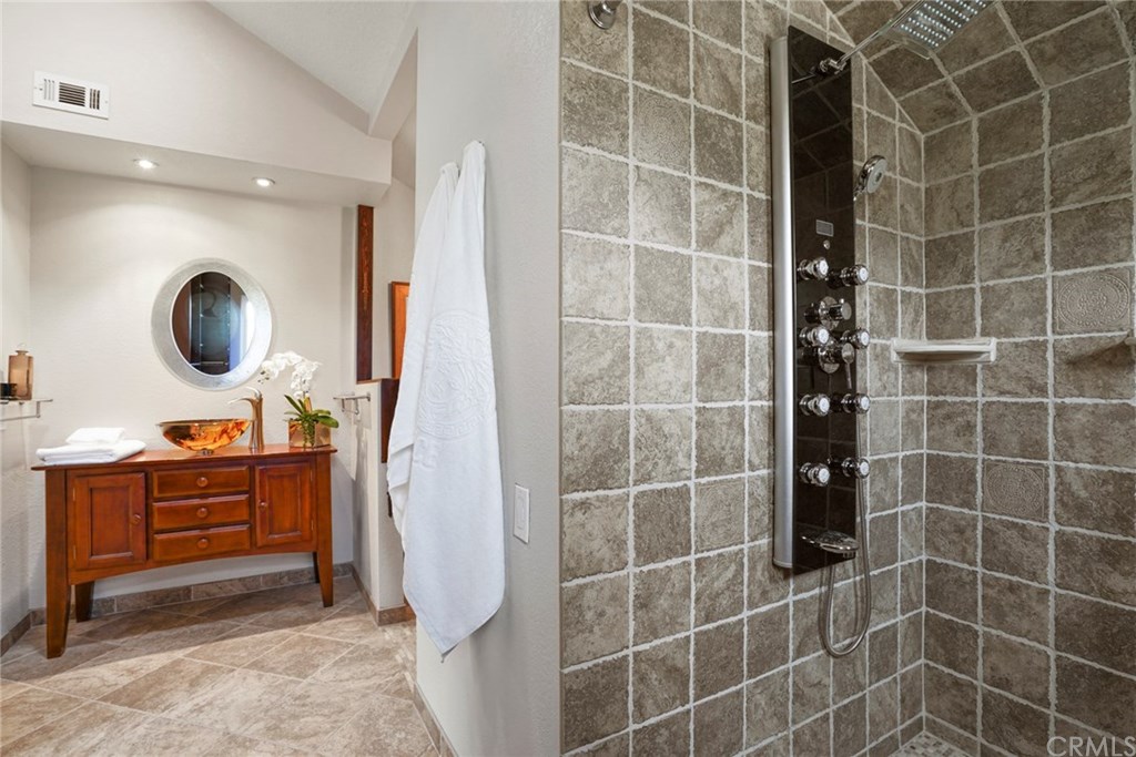 12 Mountain Laurel Irvine, CA 92604 - Photo 16 of 20