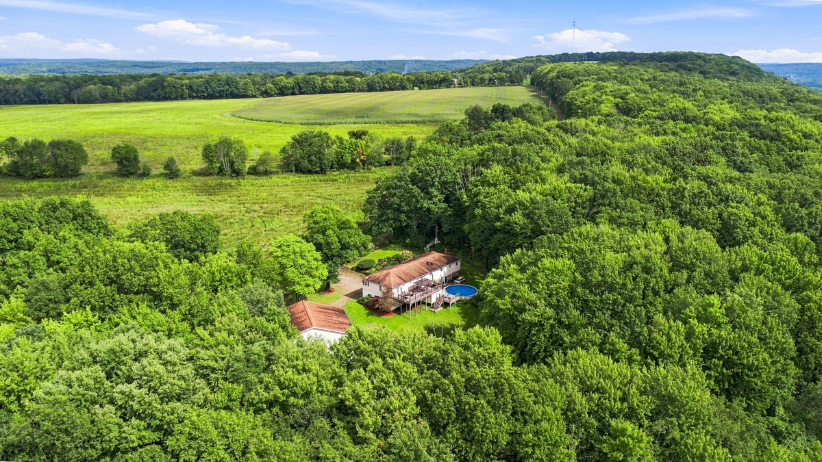 16737 Round Top Road Meadville, PA 16335 - Photo 39 of 44 Gallery Image 39