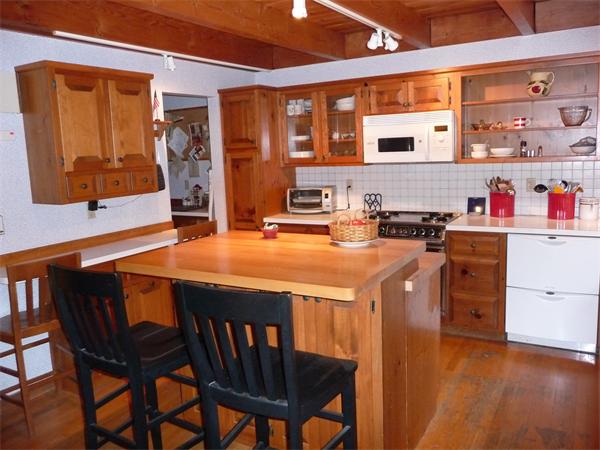 18 Crest Road Natick, MA 01760 - Photo 13 of 29