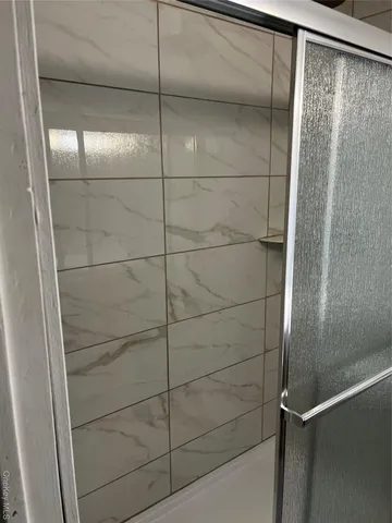 $1,500 | 1b 2nd Avenue, East Islip, NY 11730