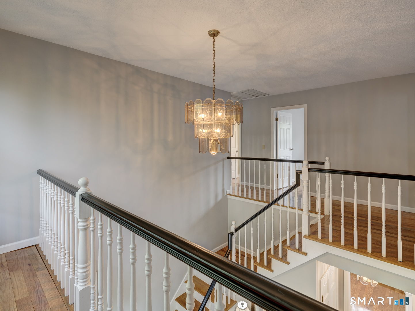 100 Mt Tobe Road Plymouth, CT 06782 - Photo 22 of 35 Upper level hall way