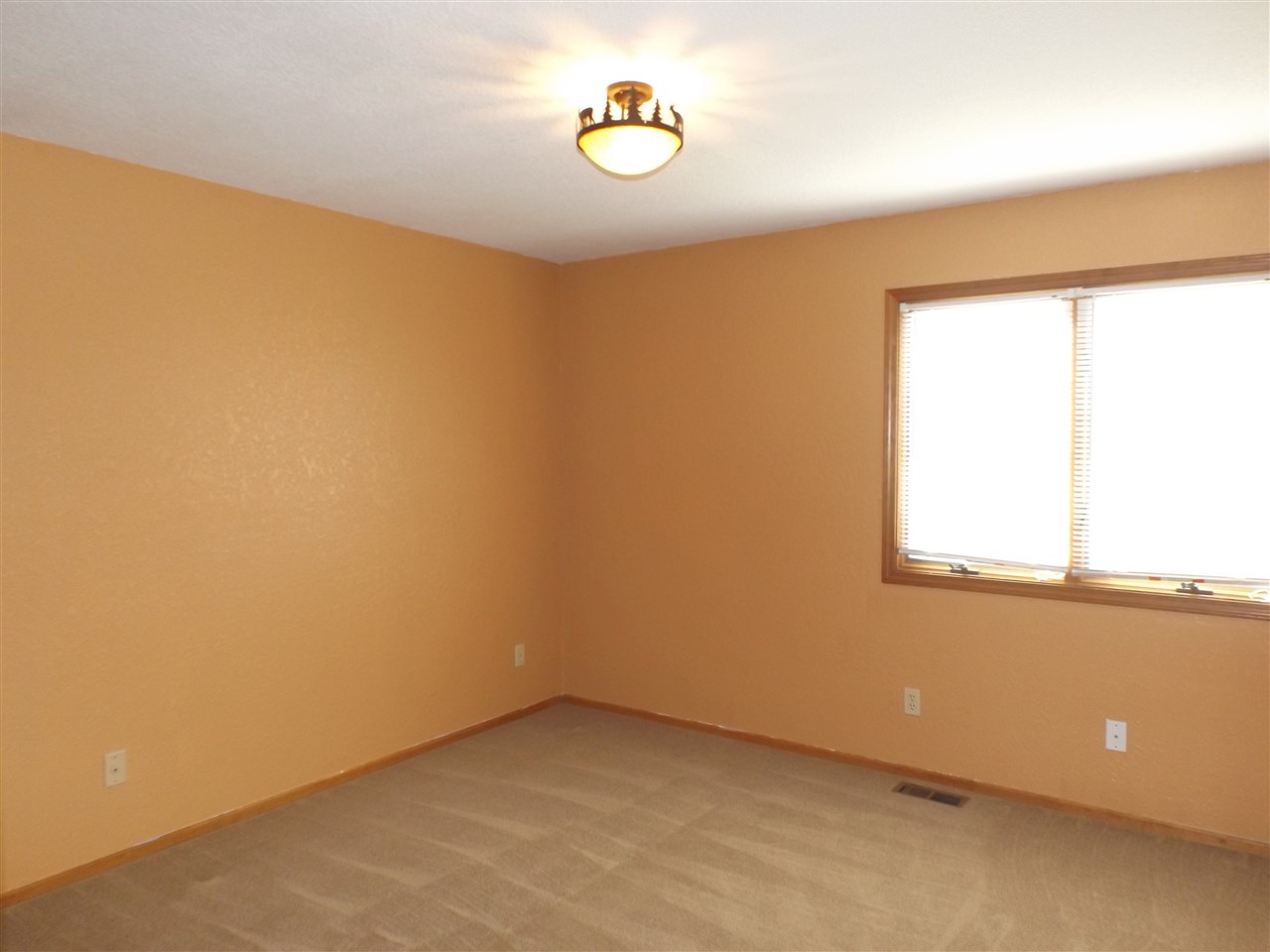 8708 Stand Ridge Run Fort Wayne, IN 46825 - Photo 22 of 31 Gallery Image 22