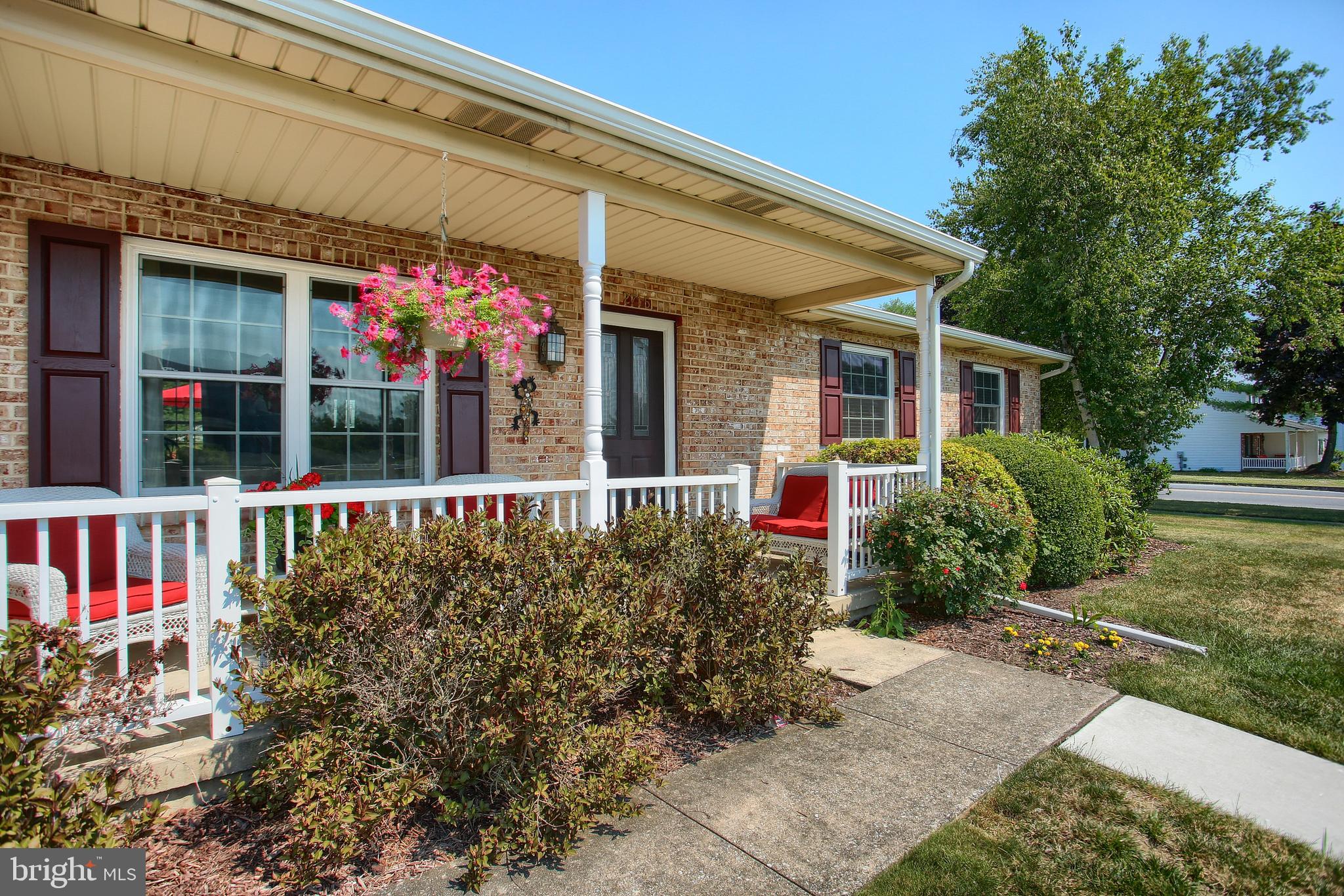2715 Colonial Road Harrisburg, PA 17112 - Photo 3 of 35 Gallery Image 3