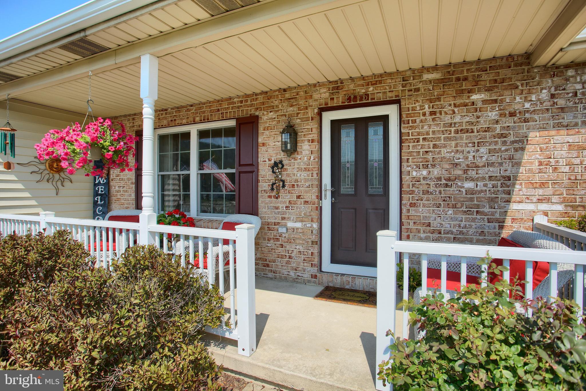 2715 Colonial Road Harrisburg, PA 17112 - Photo 4 of 35 Gallery Image 4