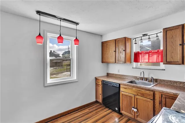 $215,000 | 114 South 8th Street, Youngwood, PA 15697