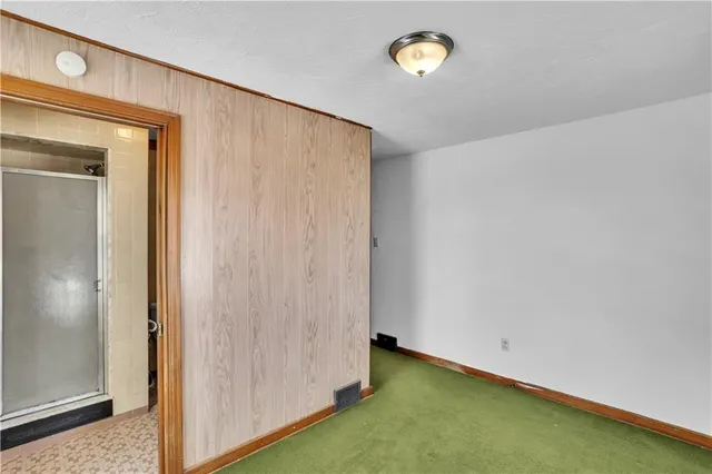 $215,000 | 114 South 8th Street, Youngwood, PA 15697