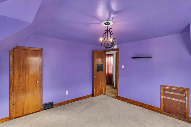 $215,000 | 114 South 8th Street, Youngwood, PA 15697