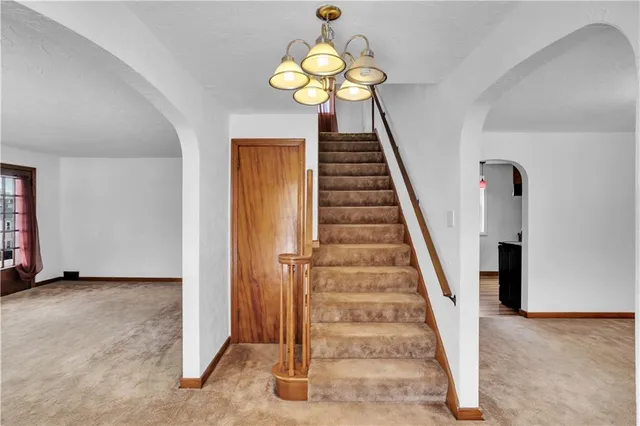 $215,000 | 114 South 8th Street, Youngwood, PA 15697