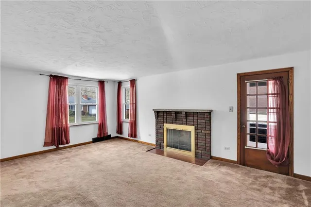 $215,000 | 114 South 8th Street, Youngwood, PA 15697