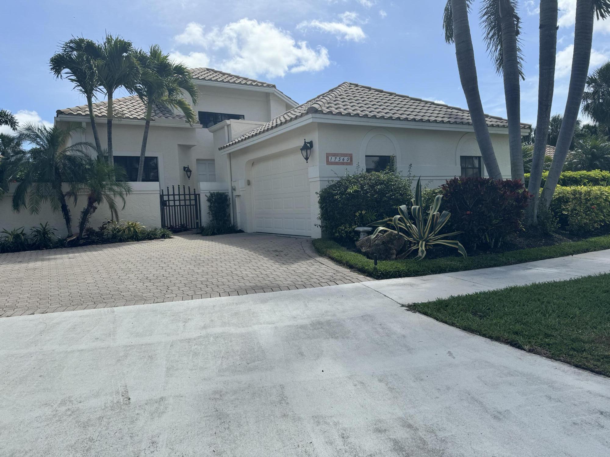 17560 Vía Capri Boca Raton, FL 33496 - Photo 21 of 21 Front Exterior