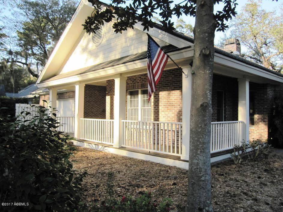 155 Locust Fence Road St. Helena Island, SC 29920 - Photo 4 of 22 4