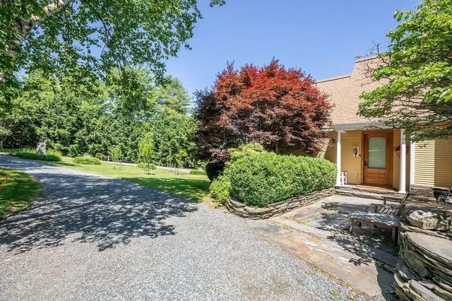 $2,300,000 | 134 Chester Arthur Road, Hartford, VT 05059