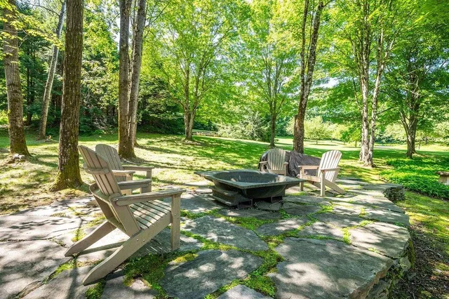 $2,300,000 | 134 Chester Arthur Road, Hartford, VT 05059