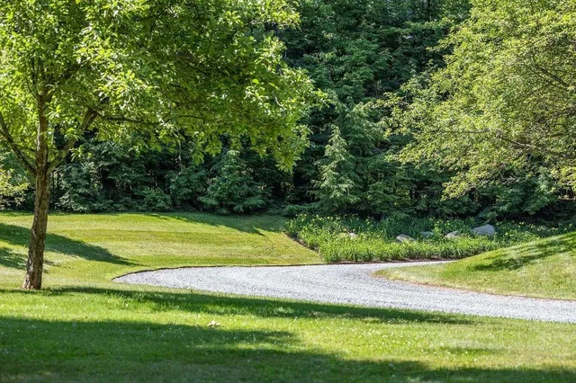 $2,300,000 | 134 Chester Arthur Road, Hartford, VT 05059